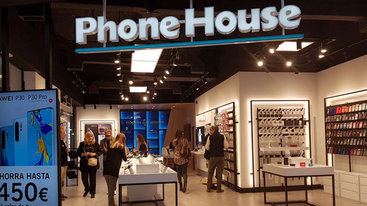 Phone House Estrena Su Nuevo Concepto De Tienda En Tres Aguas Hi Retail
