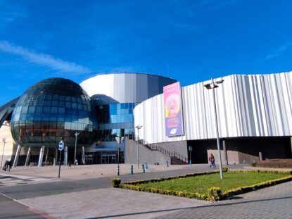 Noticias sobre Retail España Revista Hi Retail | Foto nueva fachada El Boulevard de Vitoria Gasteiz