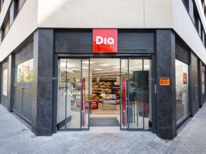 Noticias sobre Retail España Revista Hi Retail | 2025 Fachada tienda Dia ESP